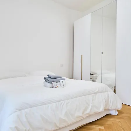 Appartement New Elegant In *
