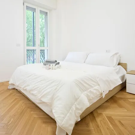 New Elegant In Apartment