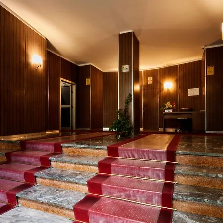 Appartement New Elegant In Milan